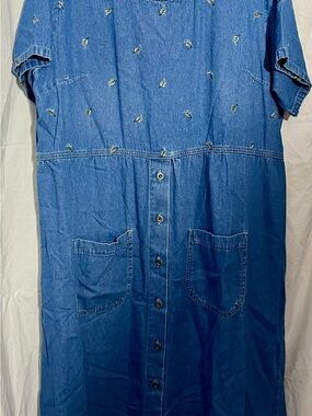 Vintage Erika II & Co. Embroidered Light Denim Dress